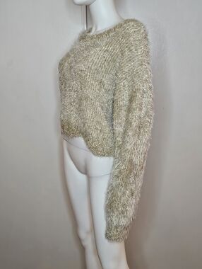 Bebe Long Sleeve Fuzzy Metallic Crop Sweater in Champagne Size XL Y2k Retro